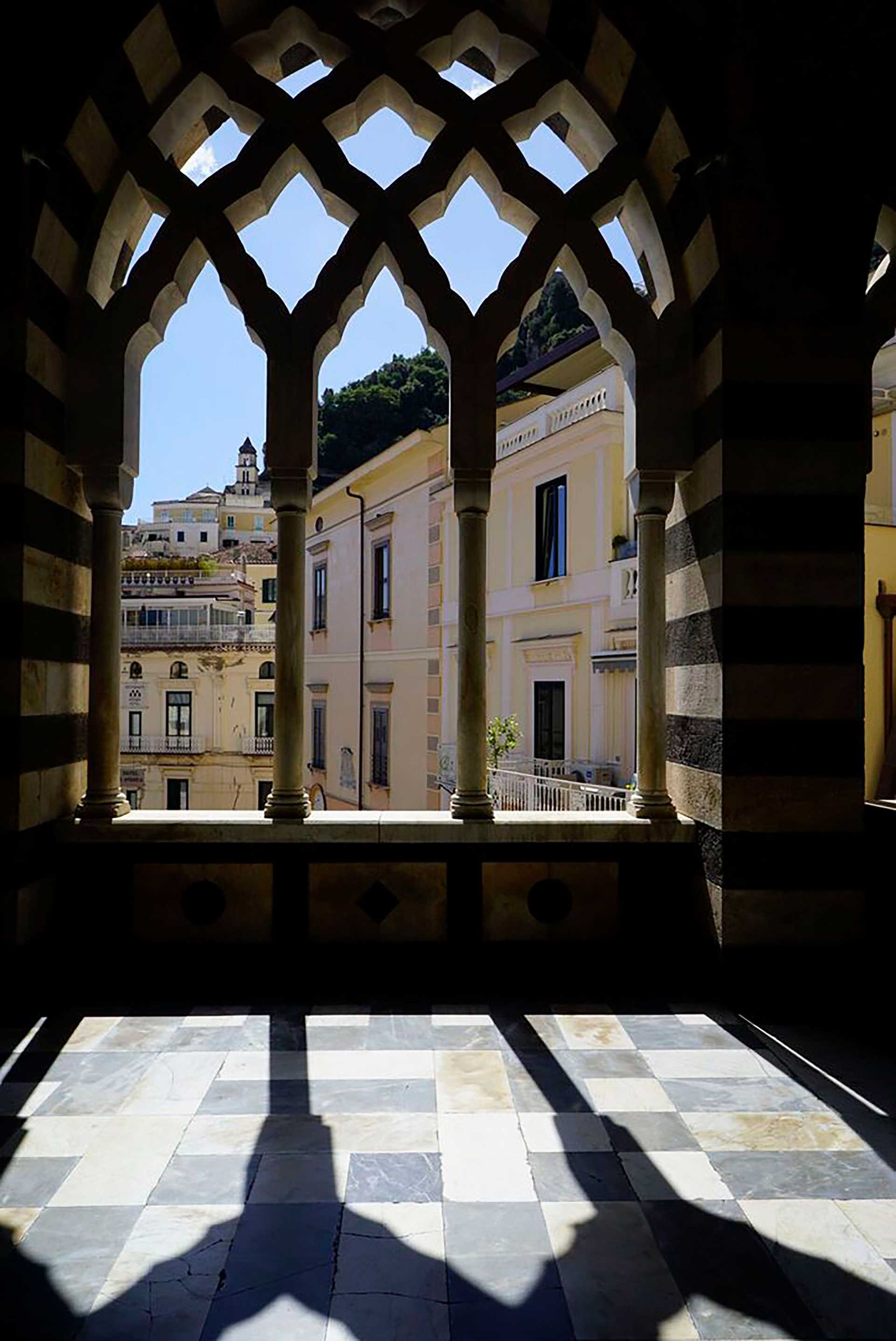 cathedral window