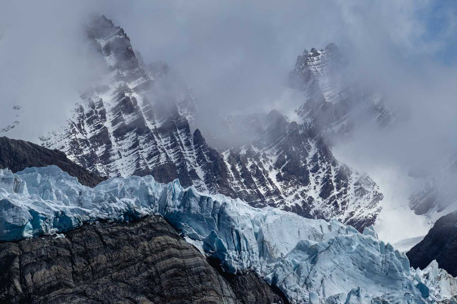 South-Georgia-Glacier-Mountain_.jpg