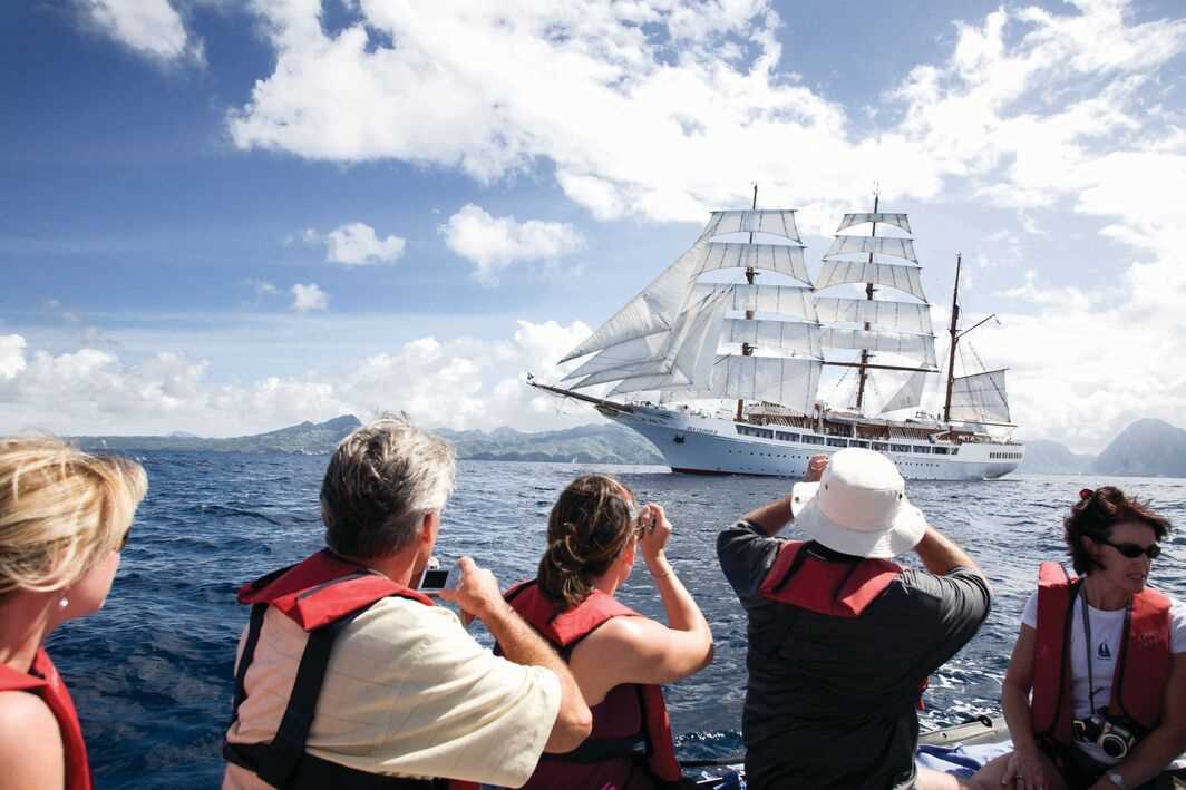 Sea Cloud II Exterior SCII110.jpg