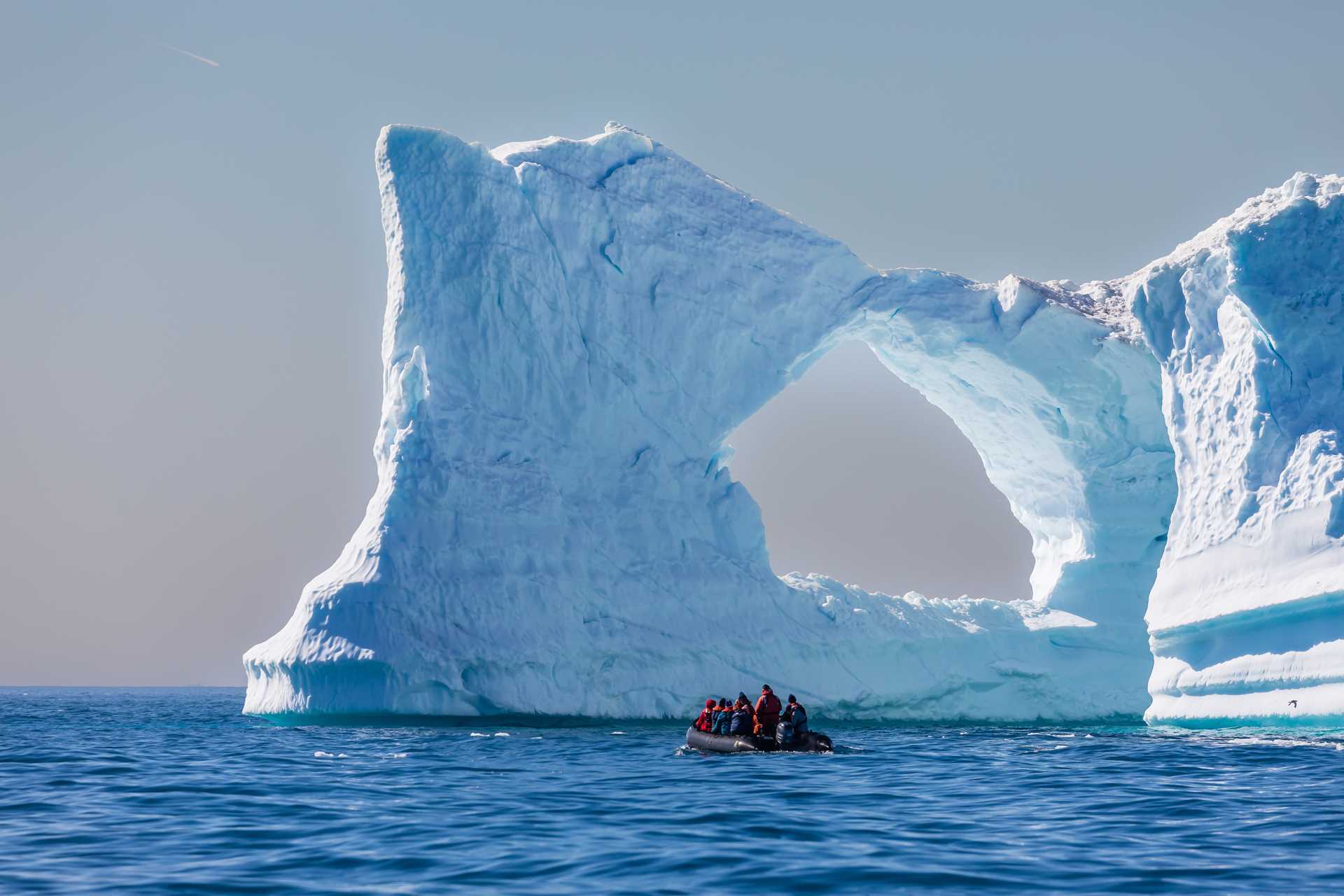 Lindblad Expeditions-Greenland 0722-024.jpg